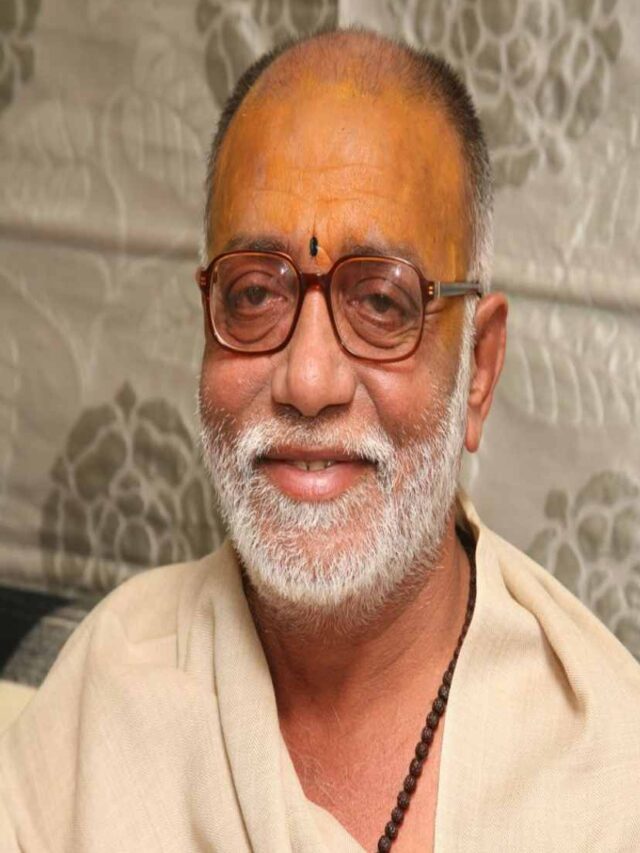 Morari Bapu